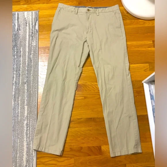 club room dress pants Club Room Men Pants 34W 32L Gray Dress Pants Button 31" Inseam Coastal Beach